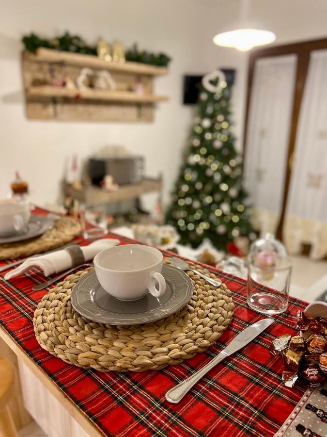 B&B Le Quattro Stagioni Ла-Маддалена Екстер'єр фото